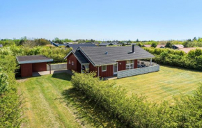 Beautiful Home In Tarm With Wifi